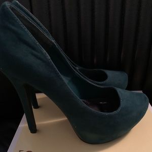 Women Navy Heels
